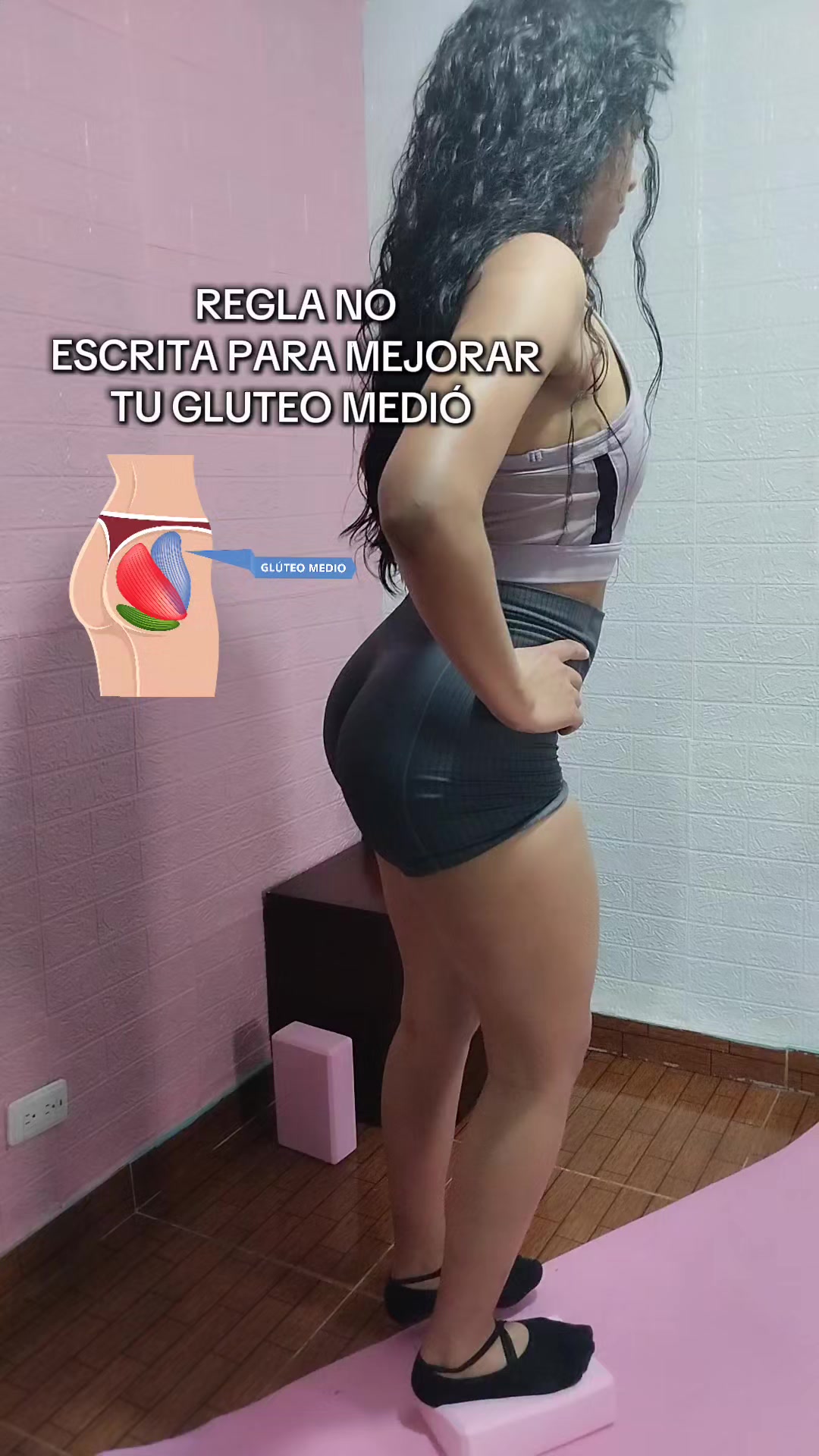 @Reina de Glúteos 🍑👑