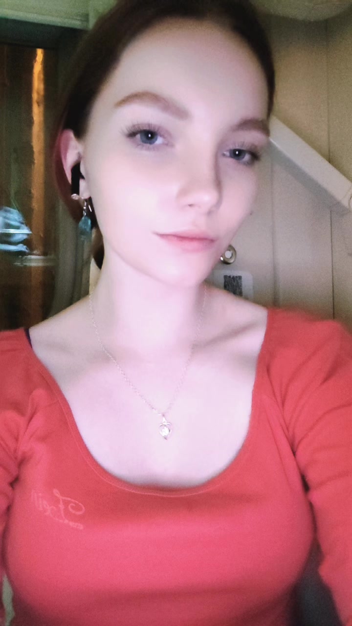 @лисёнок 😈