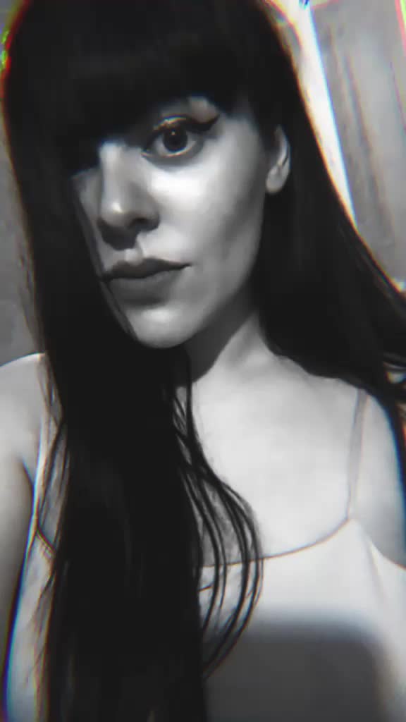 @Zeleno_Brunetka