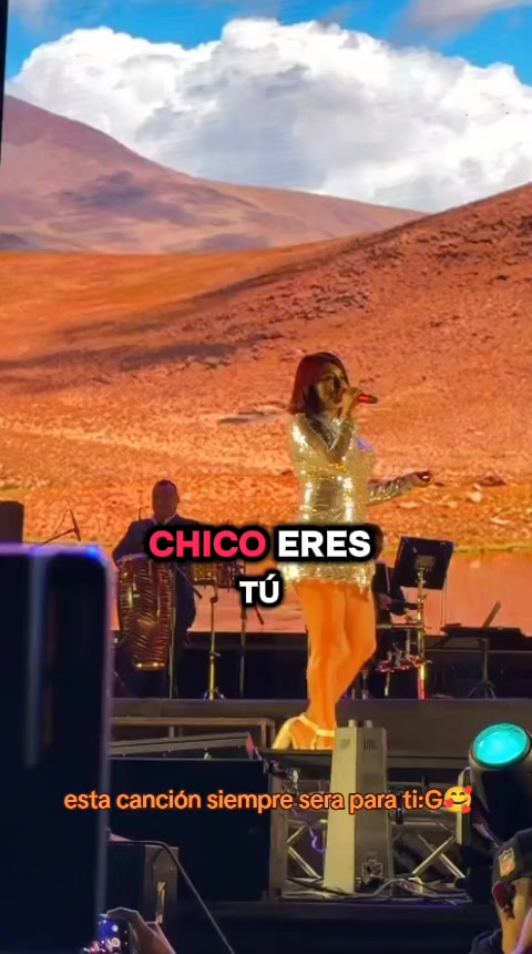 @Tania