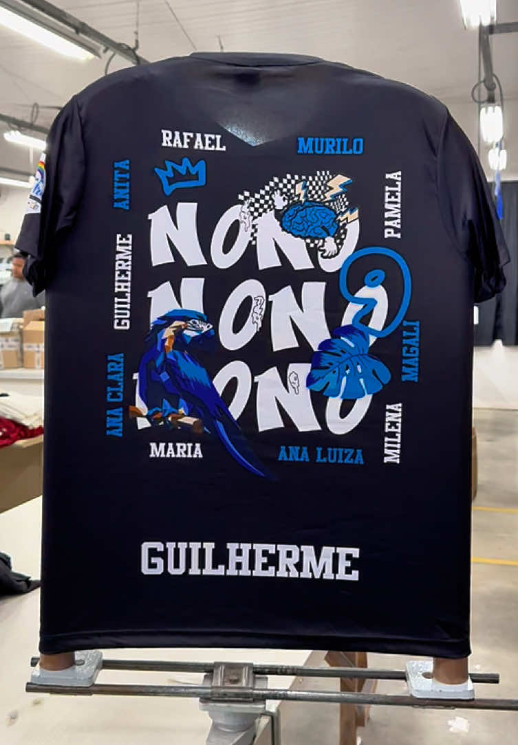@Form Uniforme