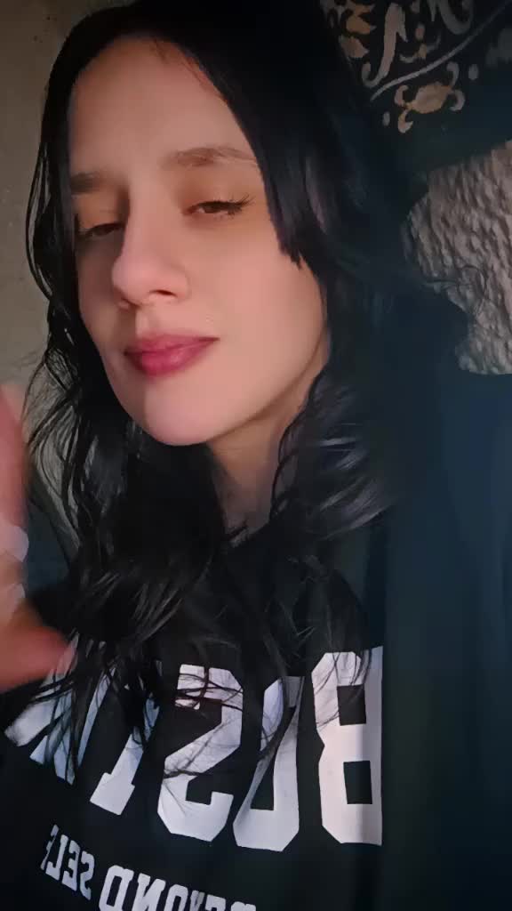 @ᥫ᭡𝒜𝓃𝓉𝑜𝓃𝑒𝓁𝓁𝒶ᥫ᭡🫶🏻🩷