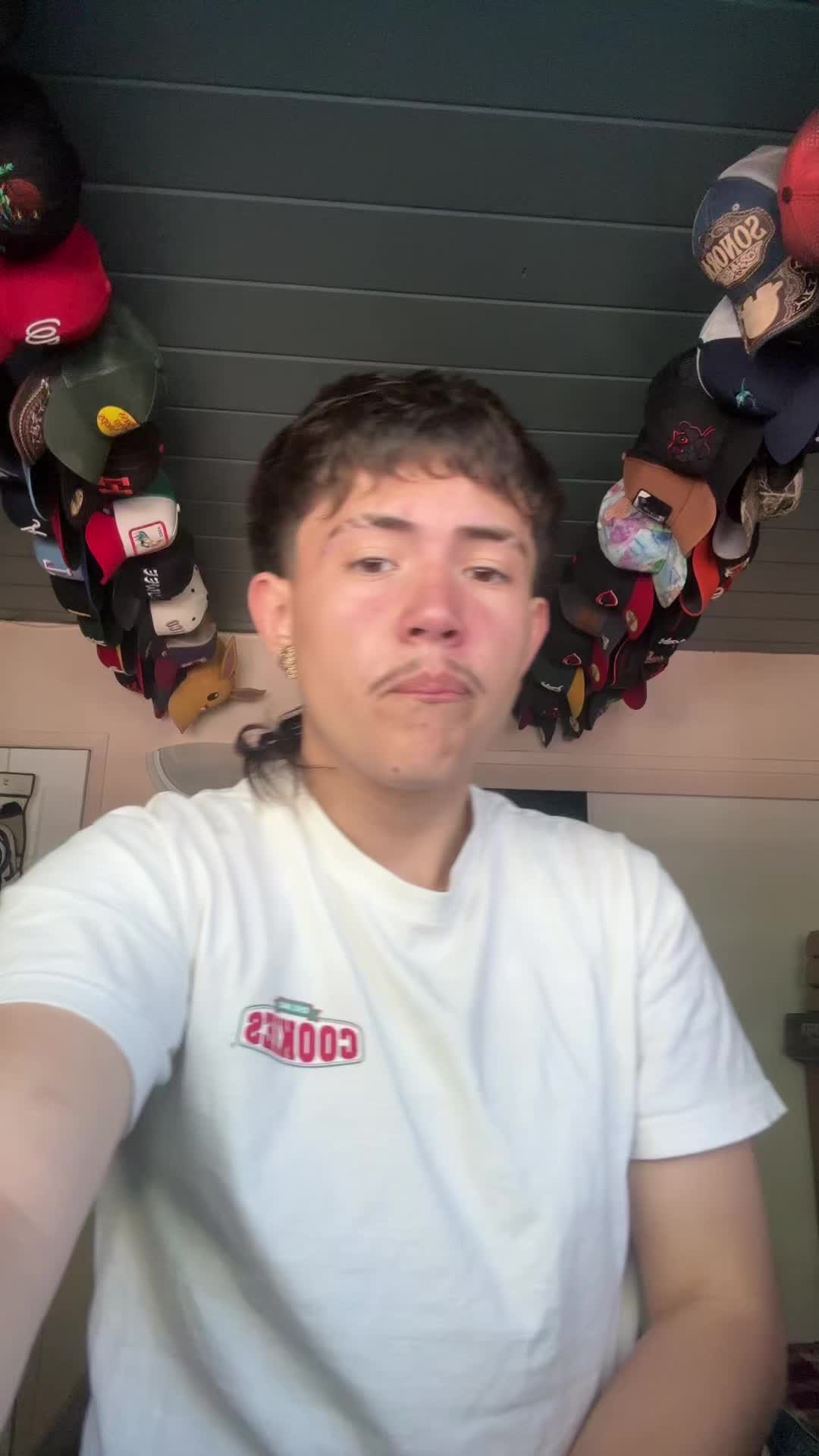 @chinobo2200