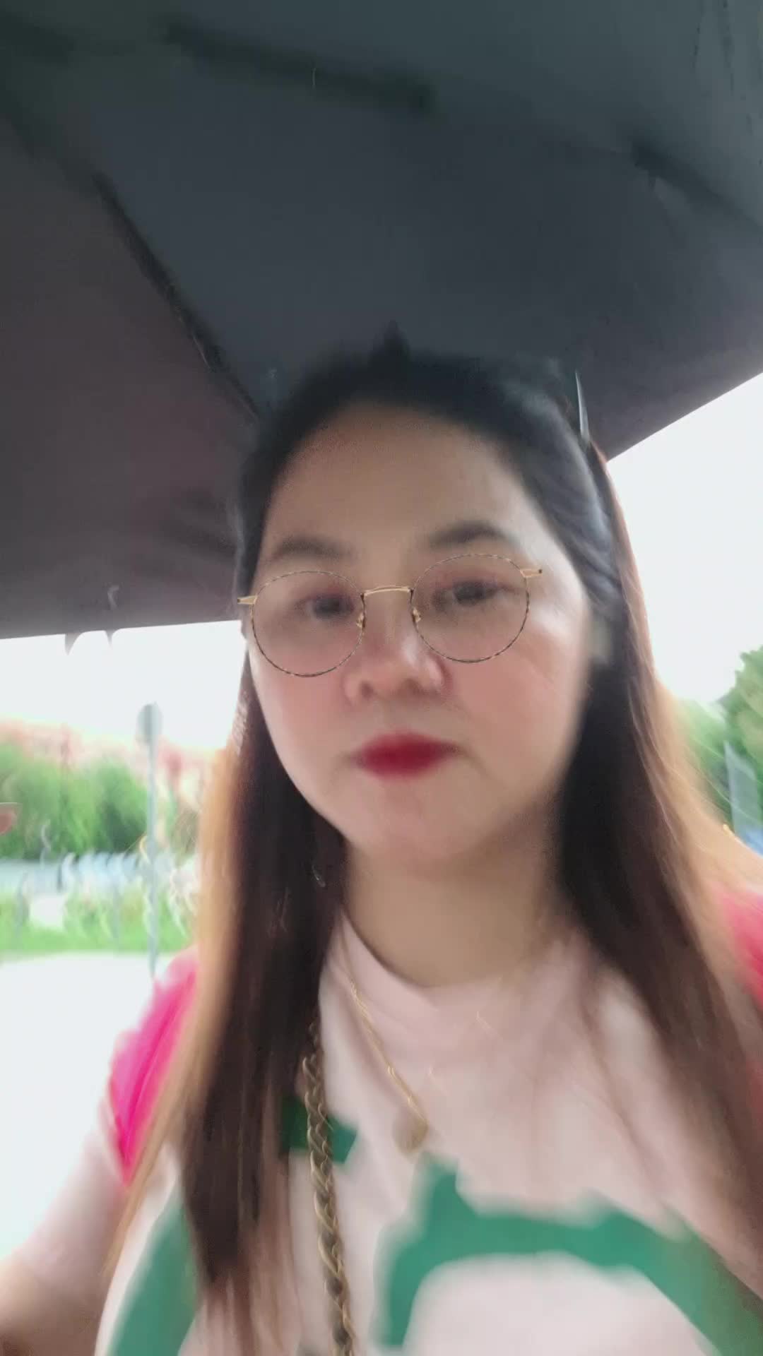 @lheslyn04