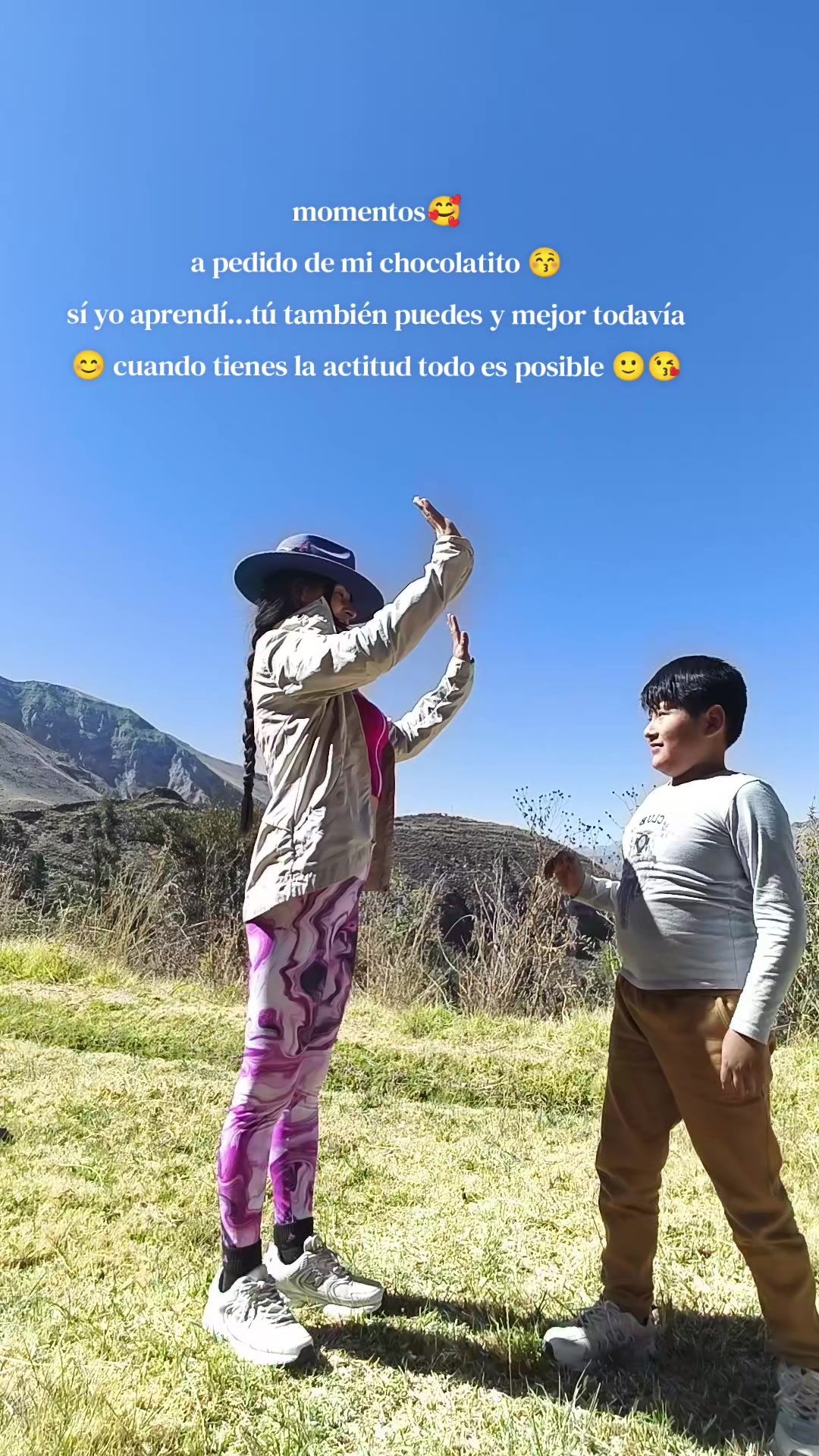 @HELEN❣️ 🐝🦋 RAYO DE LUZ 🦋🐝