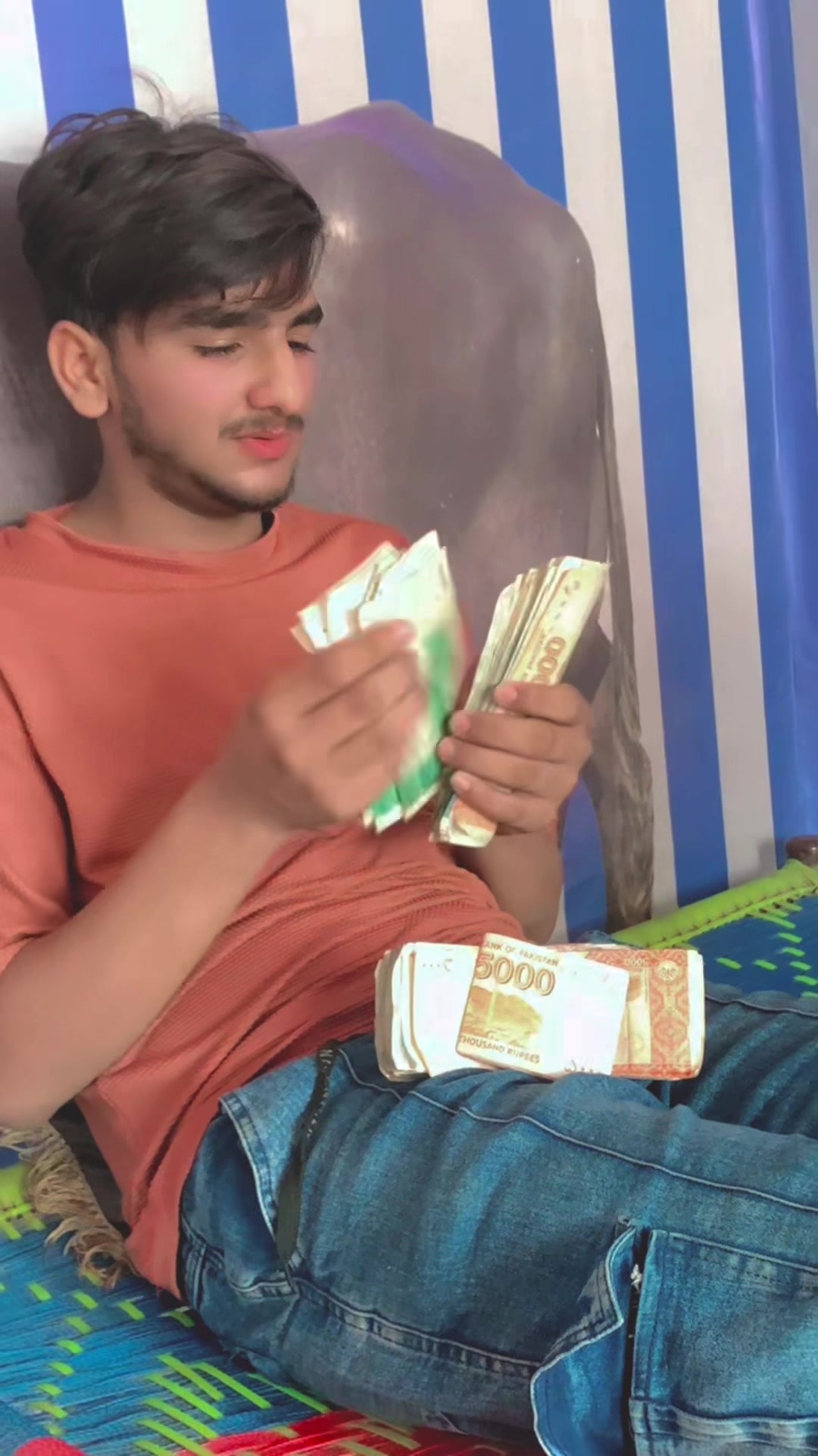 @Mr Tayyab 🤫