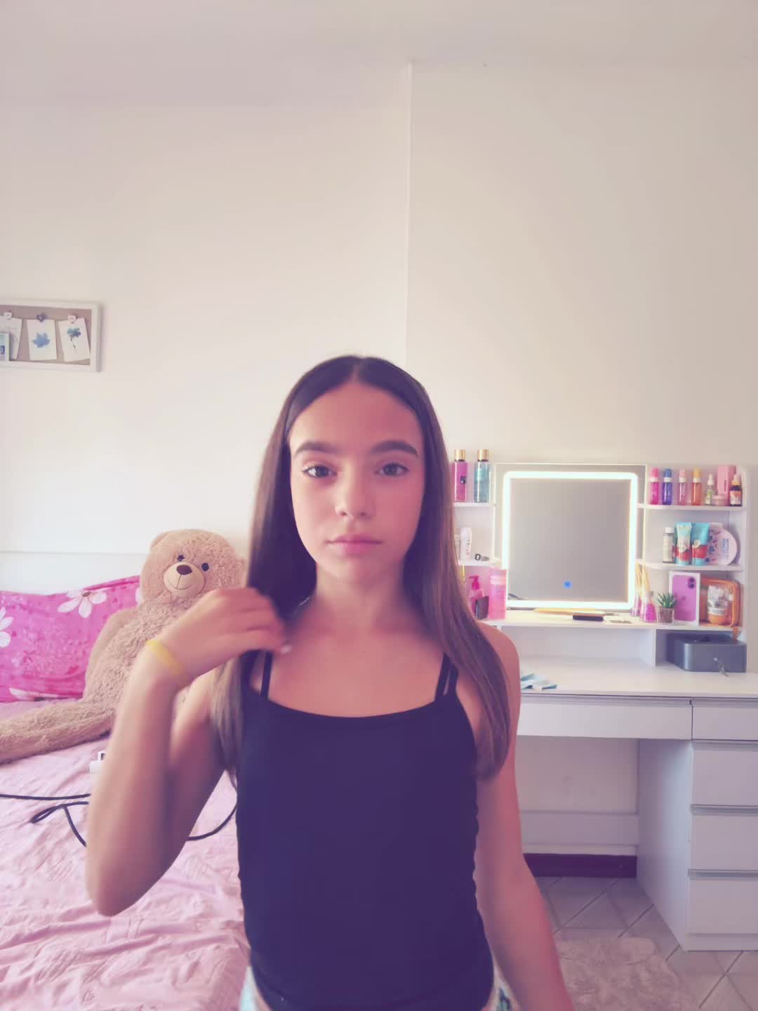 @𝟏𝟕