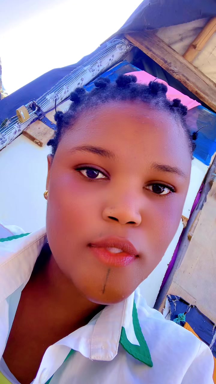 @Anikeade💕💕🥹