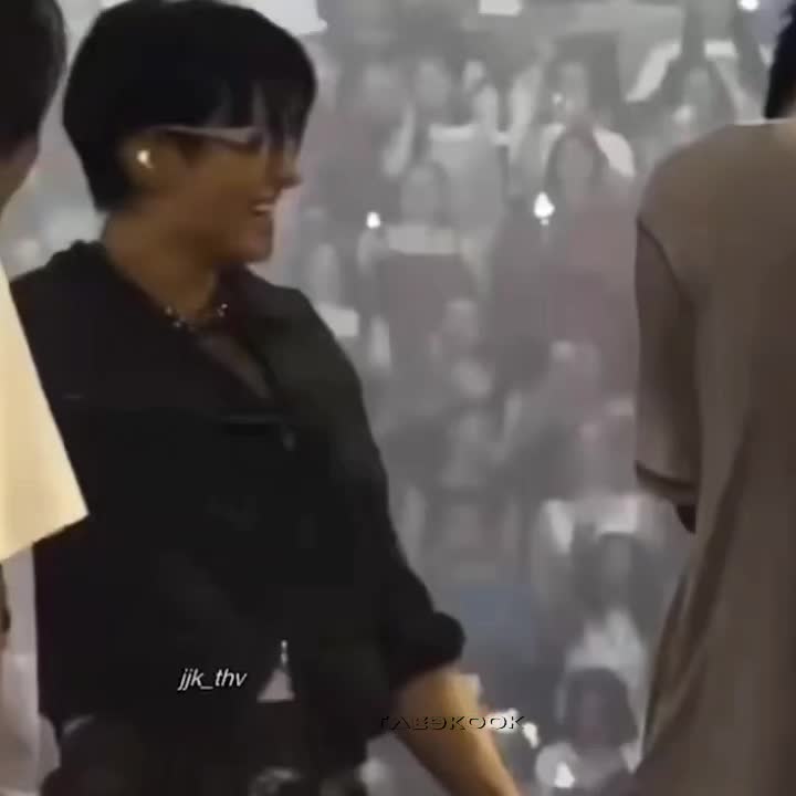 @๐๐ ๐ค