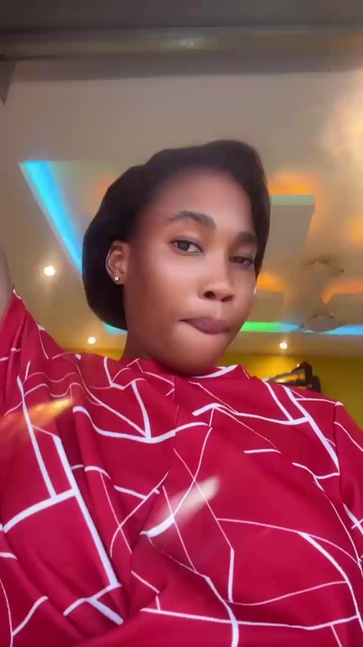 @BABY ANN🦋😩❤️