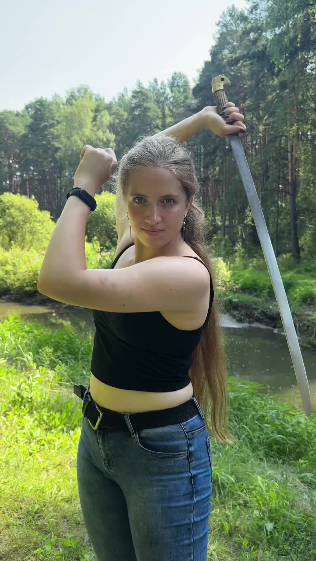 @Арья✨