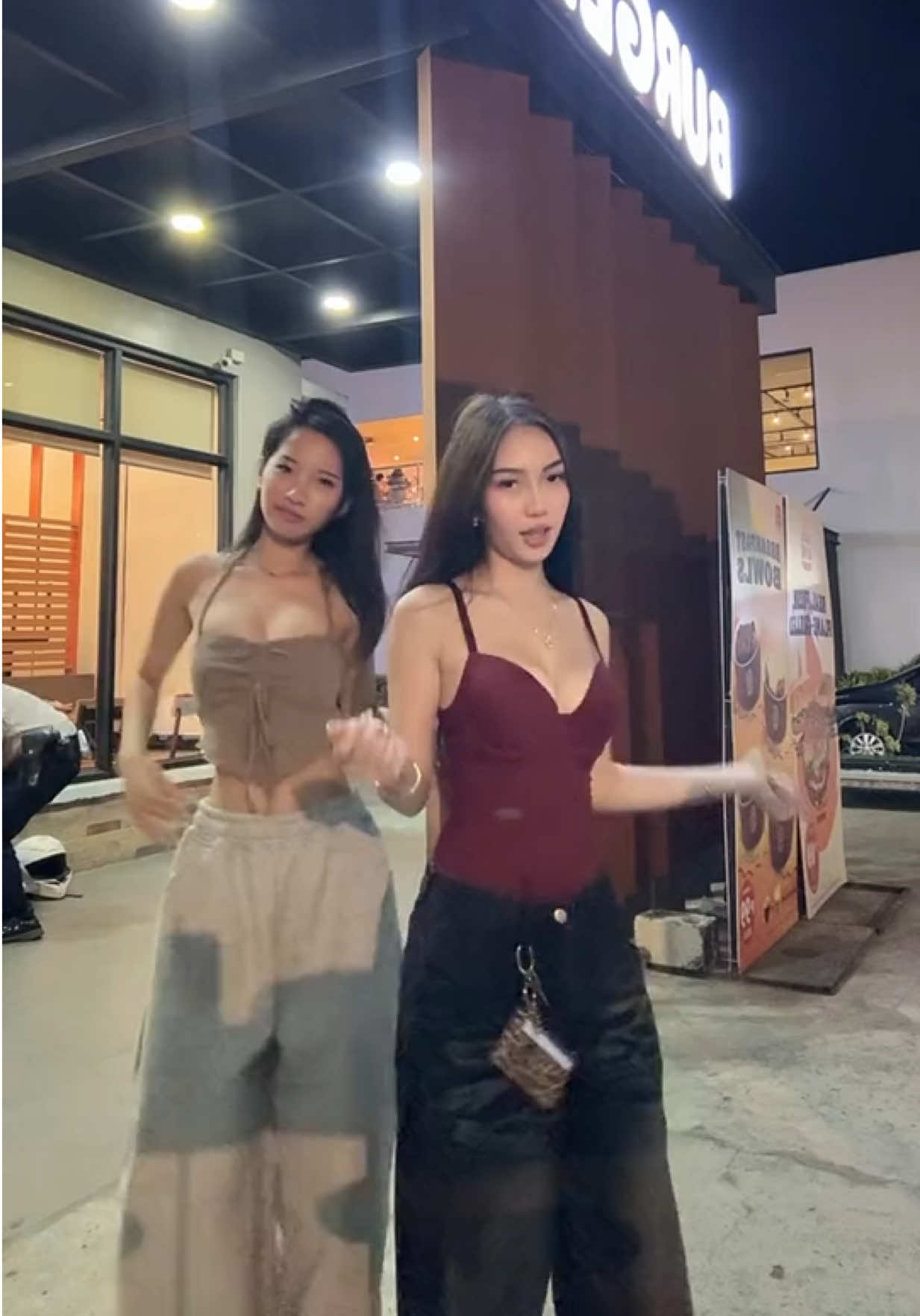 @ailiii_iionig