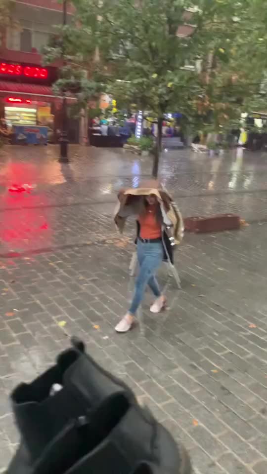 @Hayriye Gül Aztekin