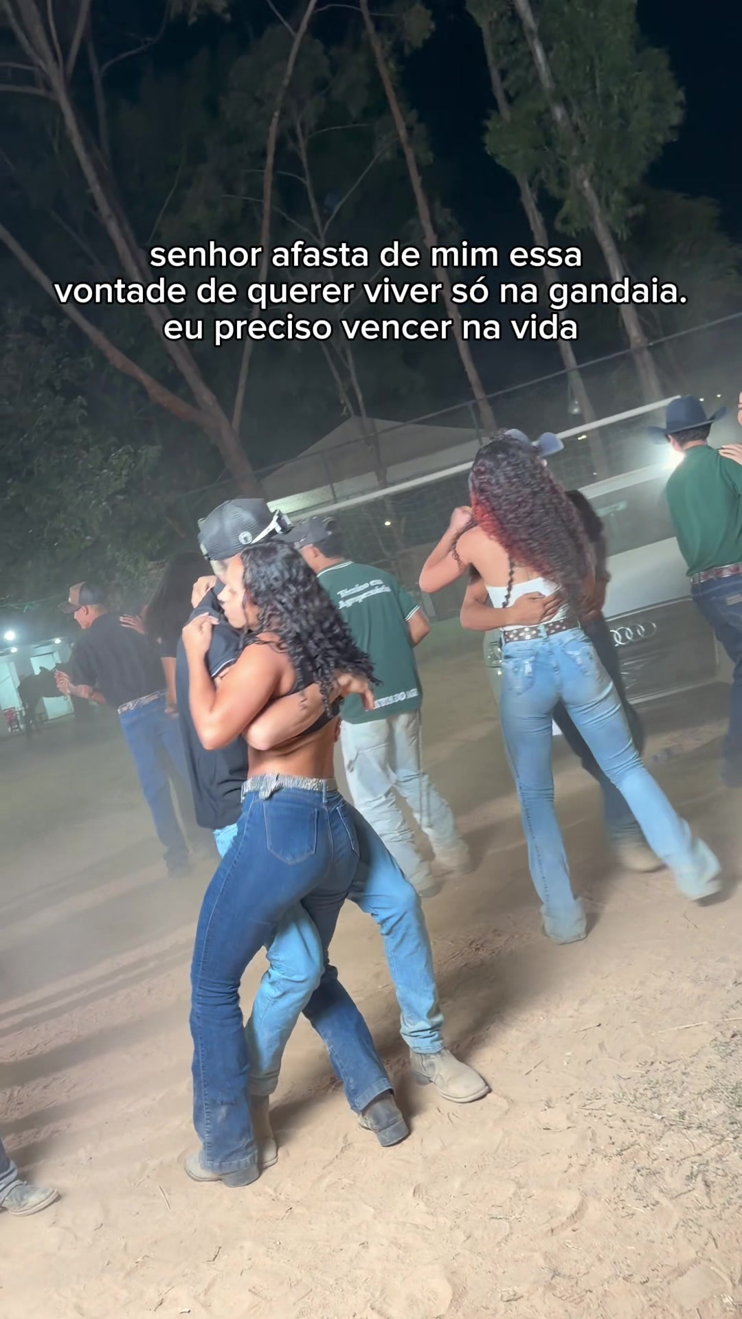 @criasdavoid
