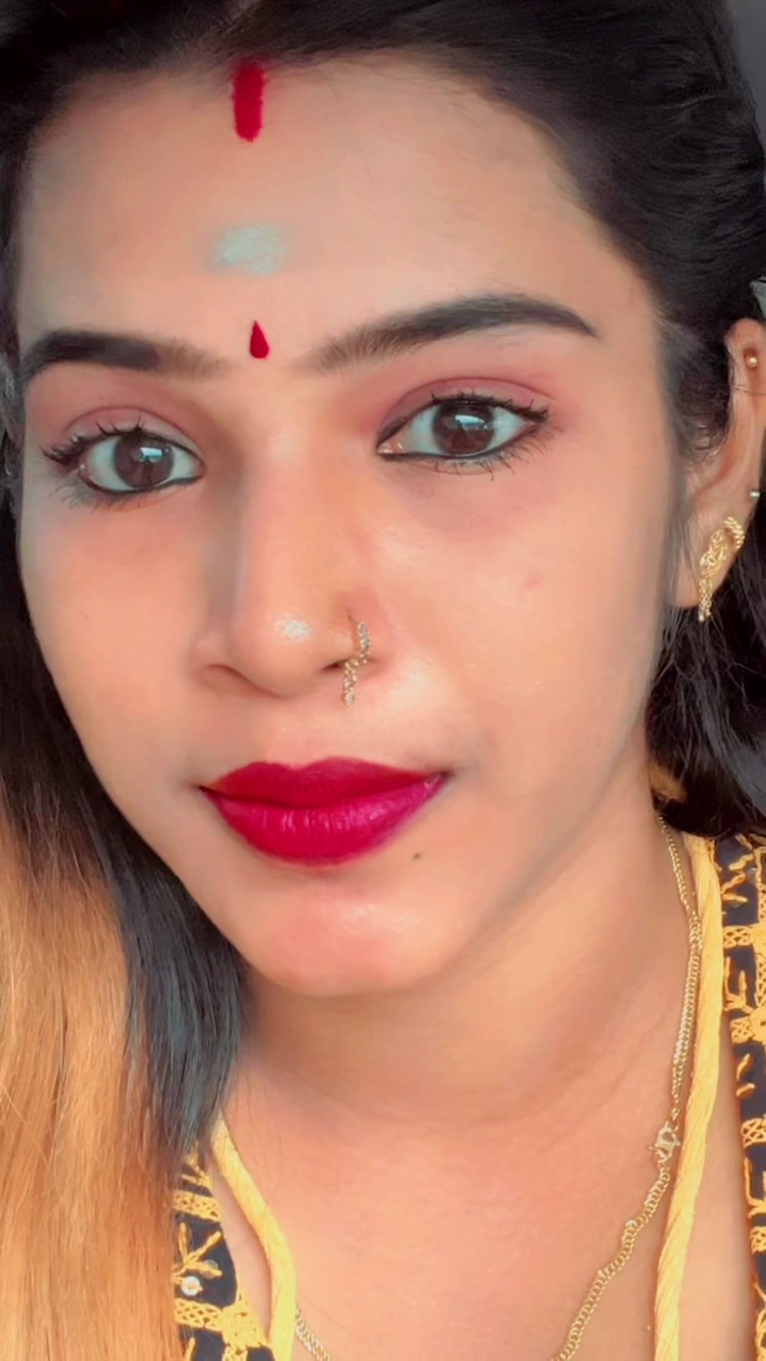 @ஷ ர் ம லி 💛🐣