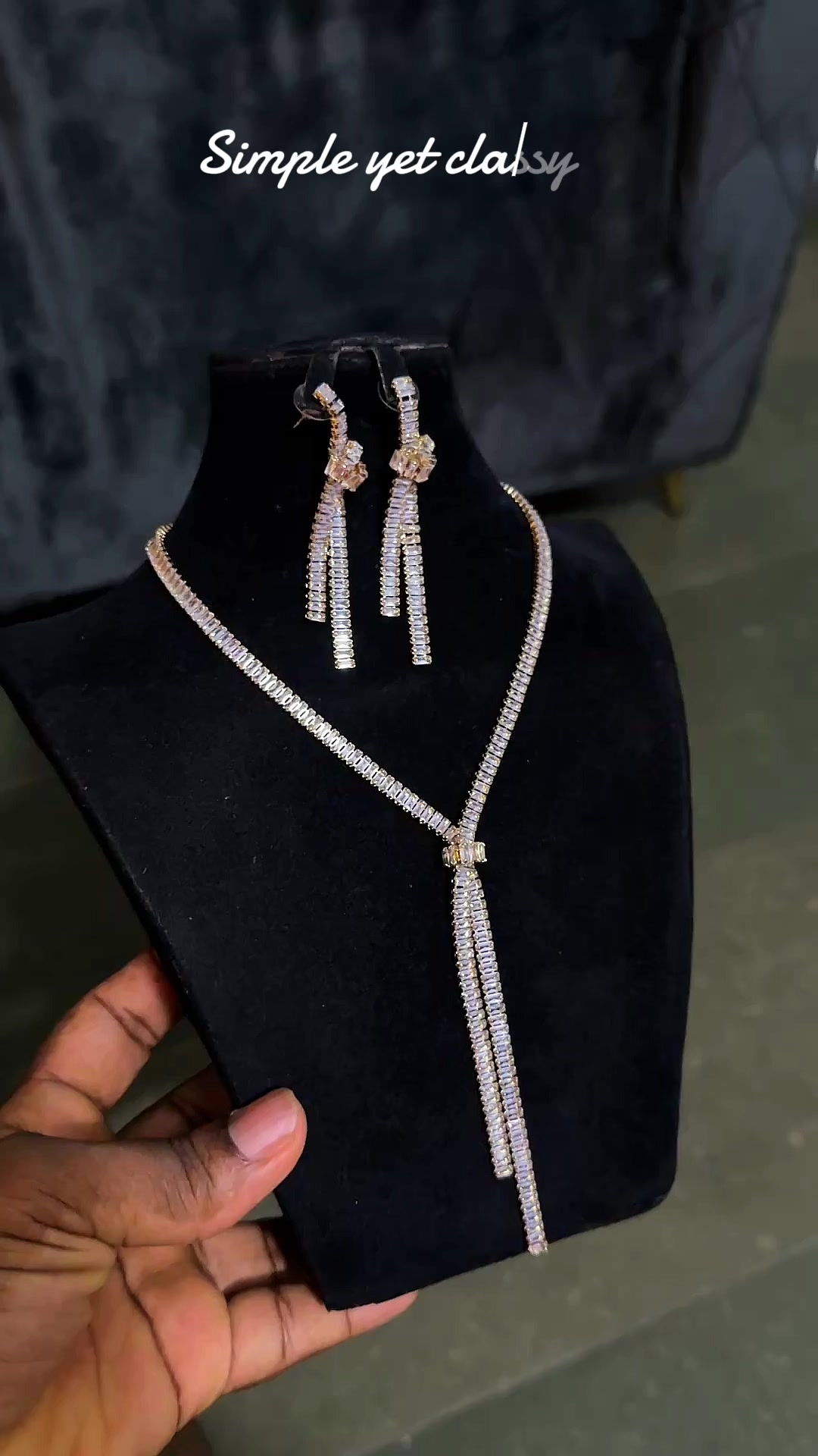 @JEWELRY VENDOR IN MAGBORO