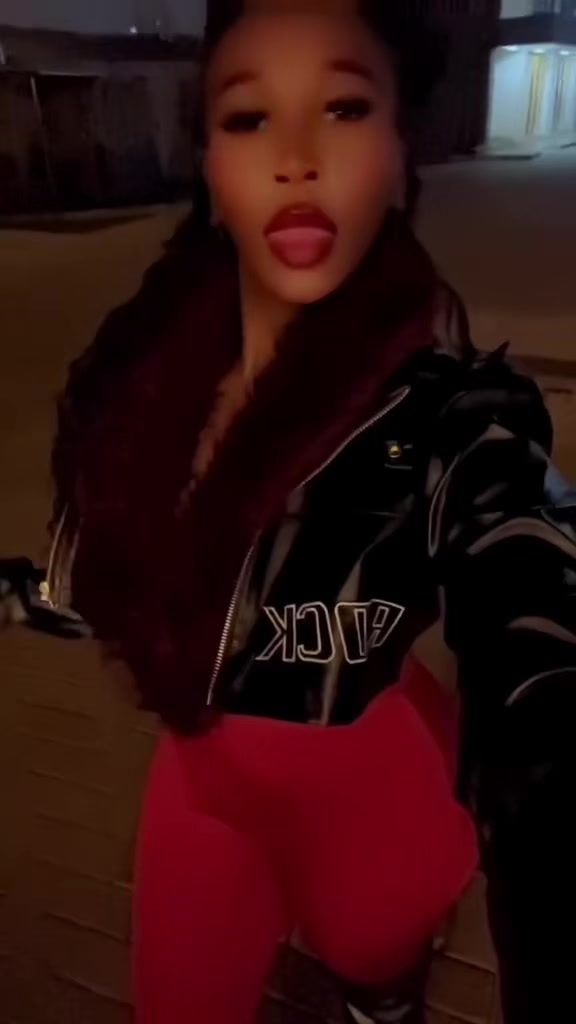 @Kiki💜🦅