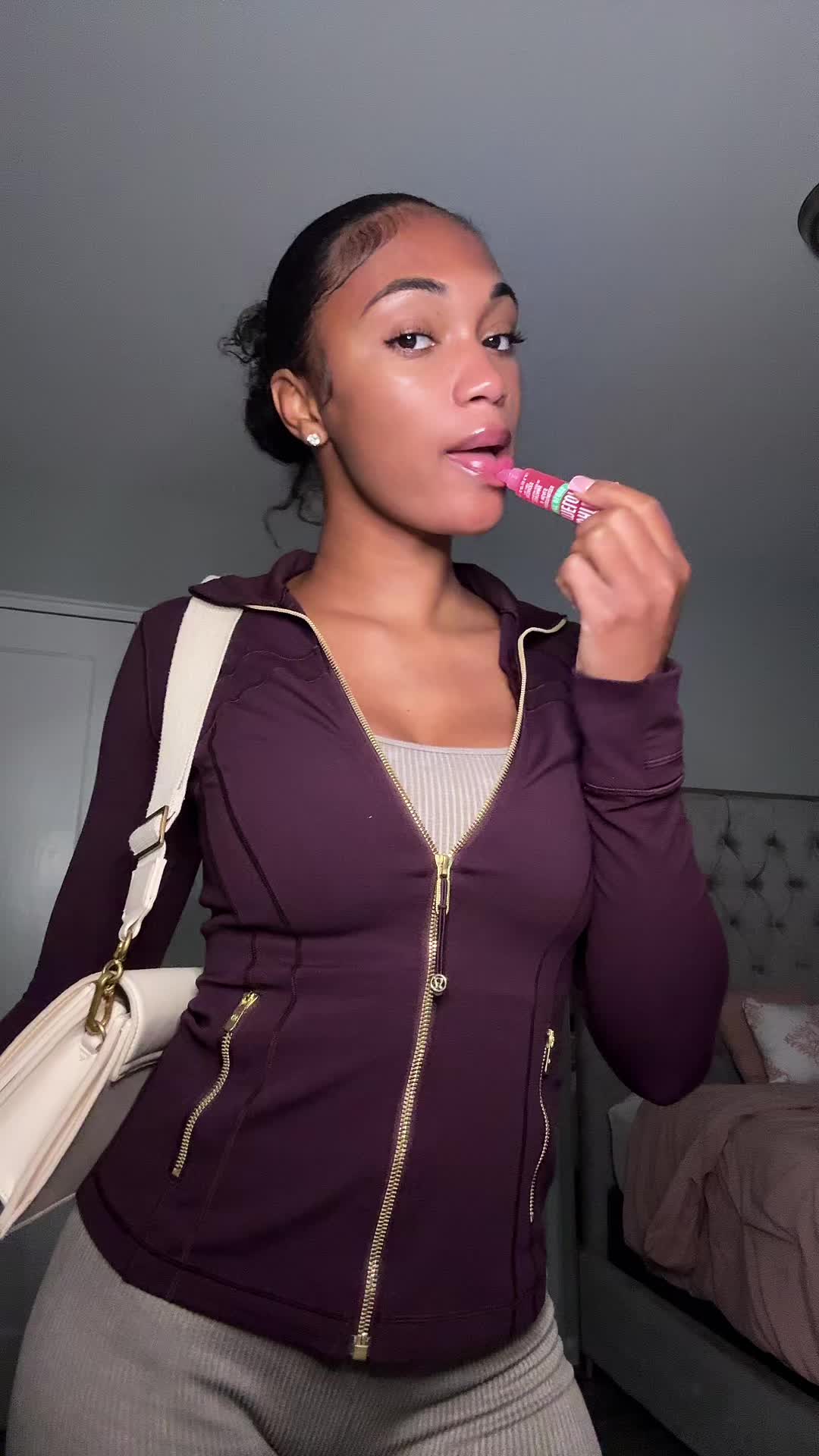 @TheRealGoldenbeautii