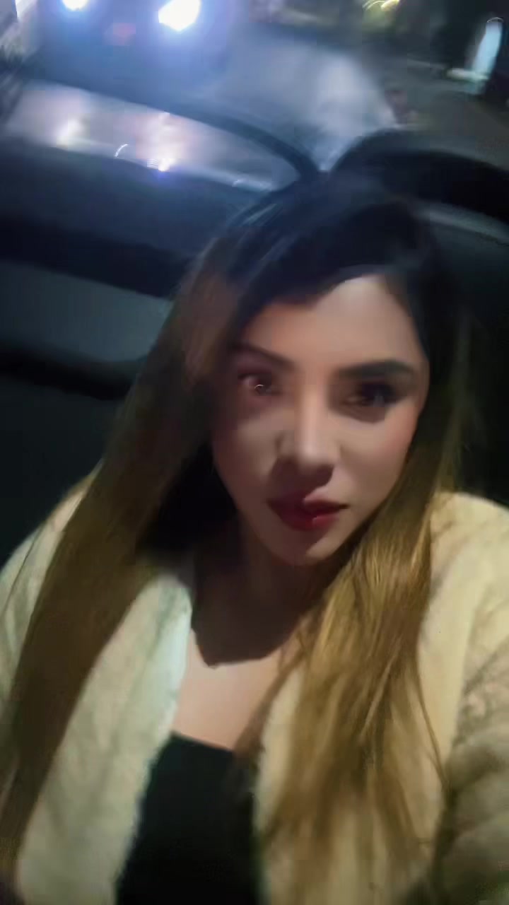 @Laurita