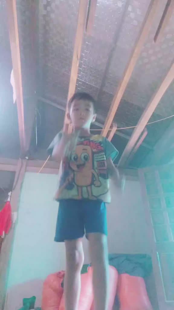 @sáng