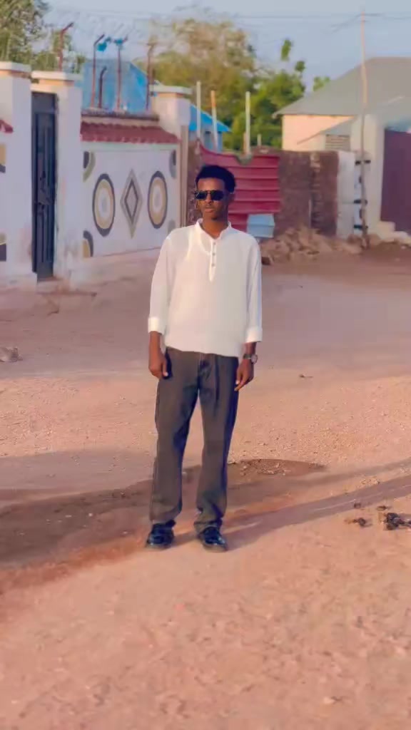 @SadaaM Daahir elmi❤️🤴