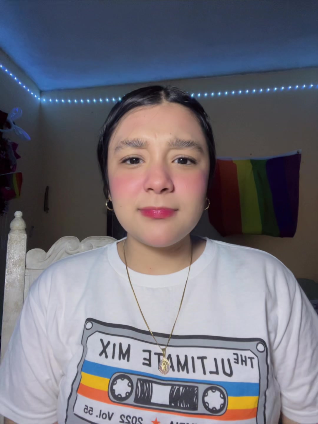 @lizlives._
