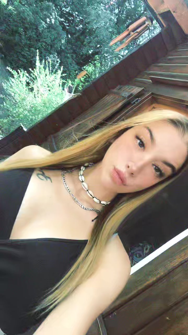 @Élęa.👄🦋