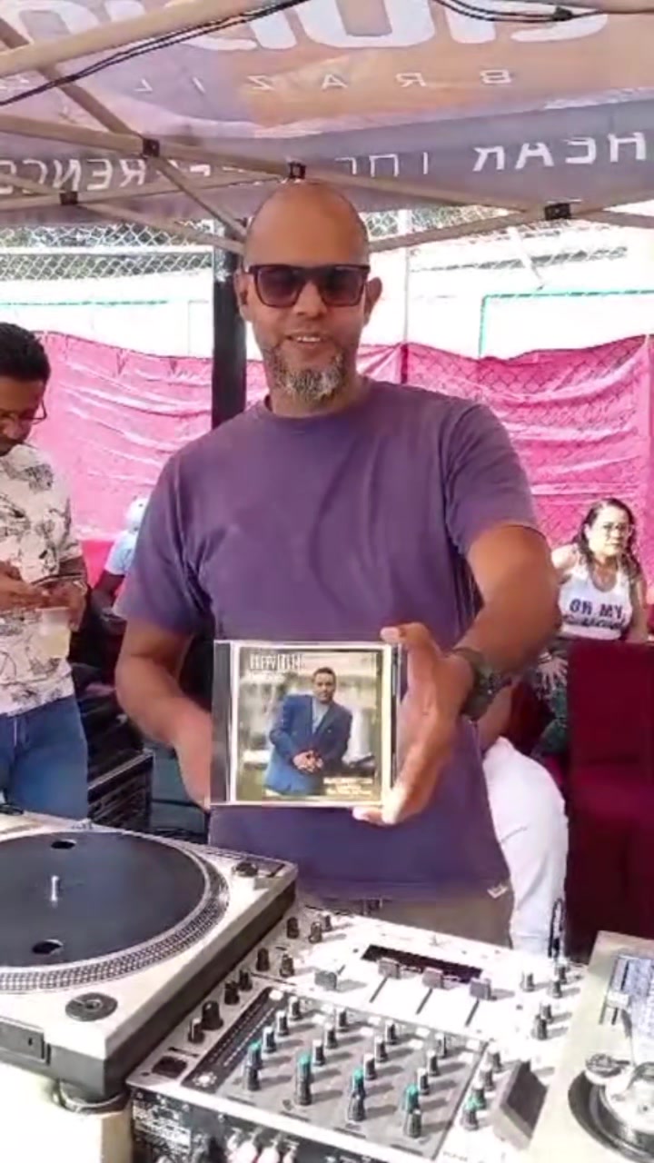 @Dickson_Salsa