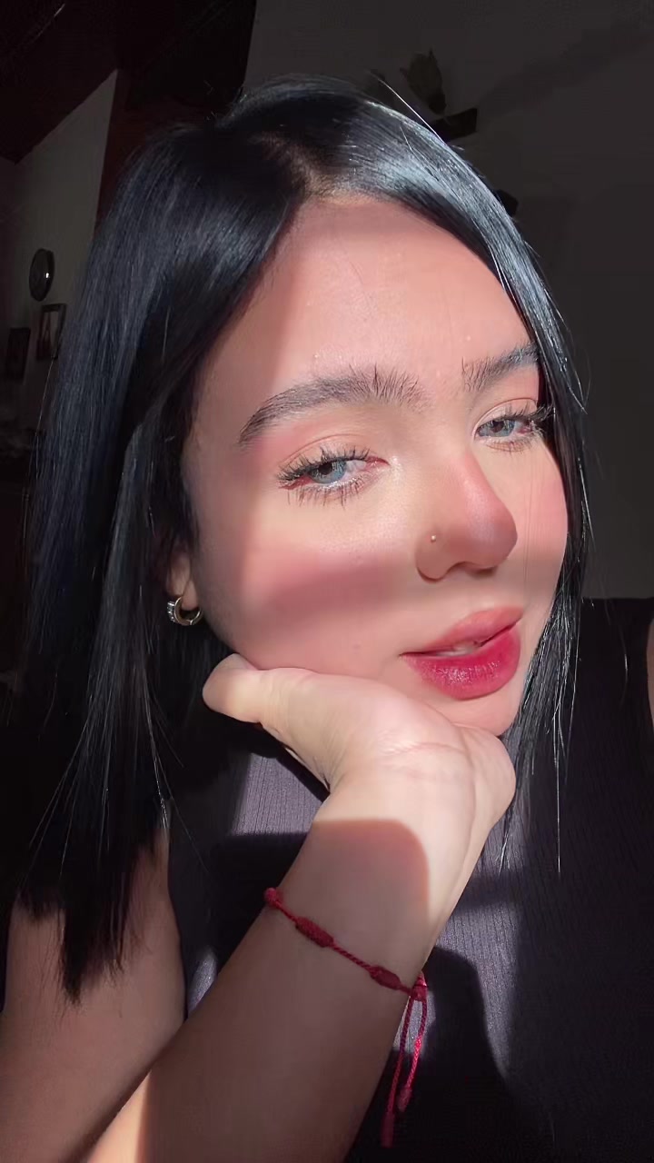 @🍸