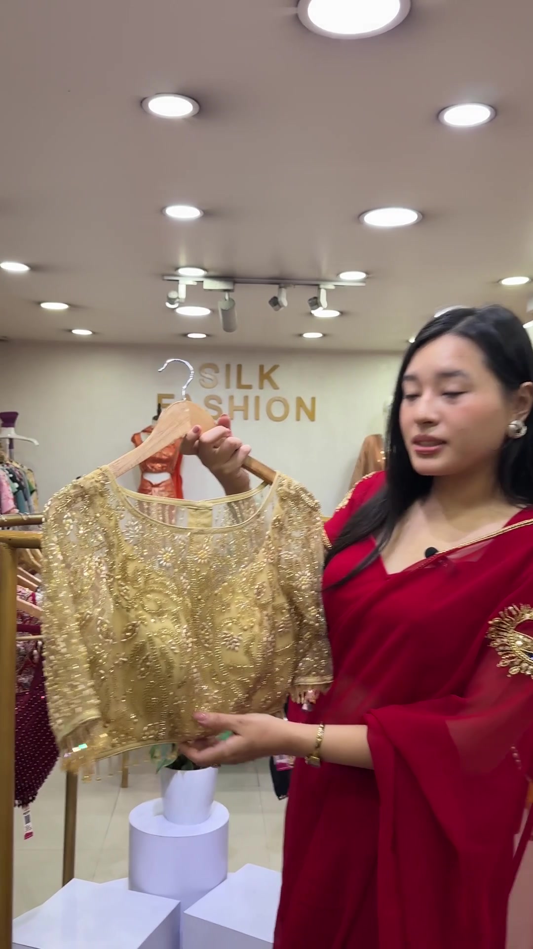 @Silk fashion
