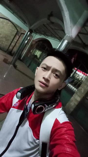 @Den baguss🐇💦