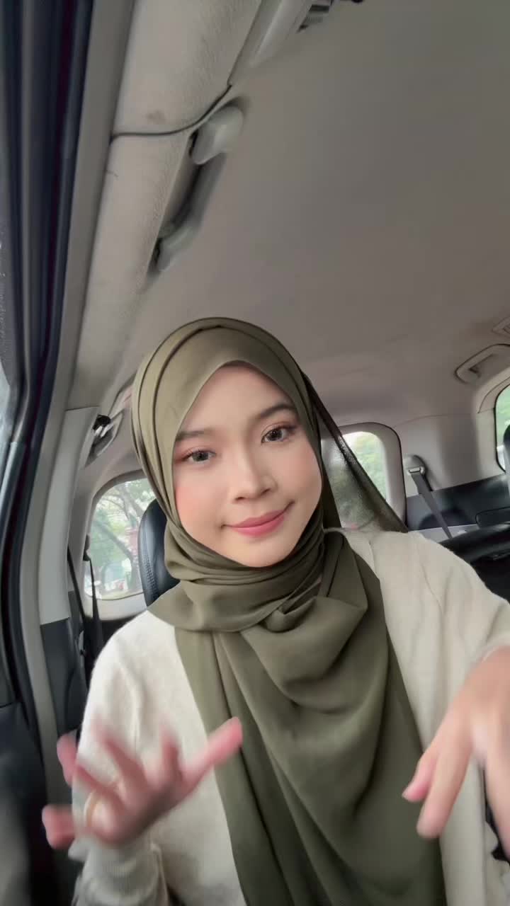 @Fyna