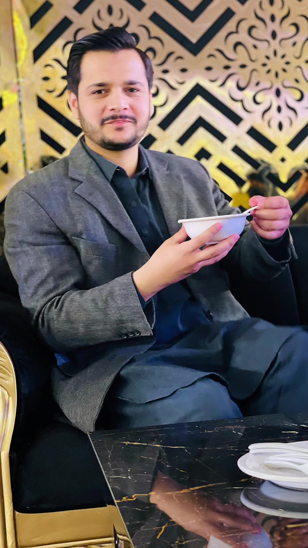 @اُسامہ خان