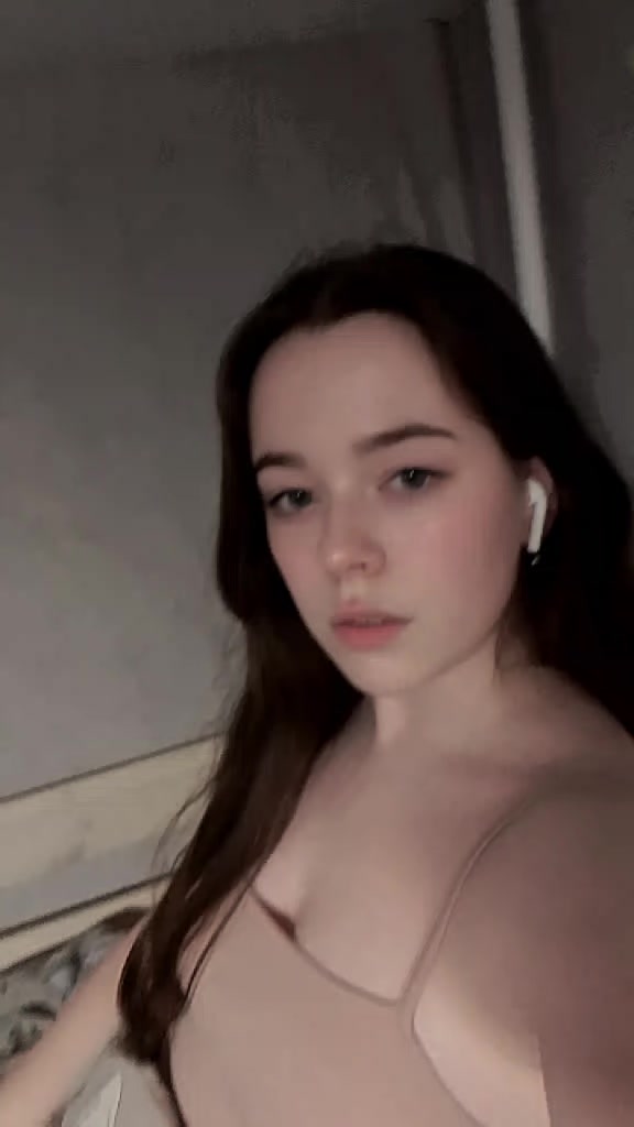 @vikkty