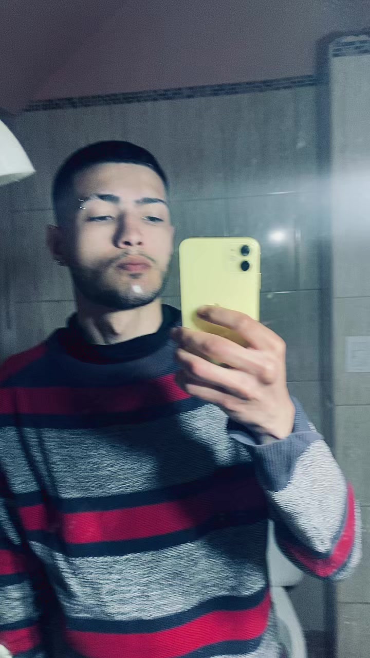 @Elcuelloo🗽
