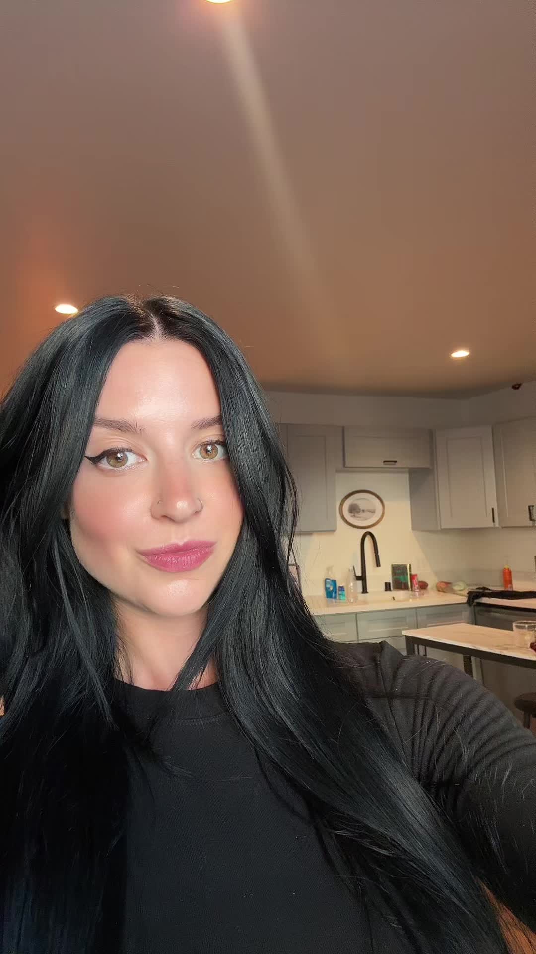 @pineappleprincess_37
