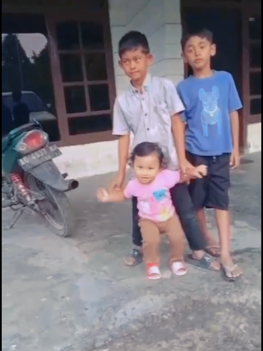 @zuna 😘Rifai🥰