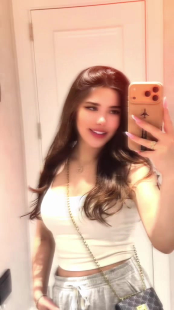 @Nur Seferova