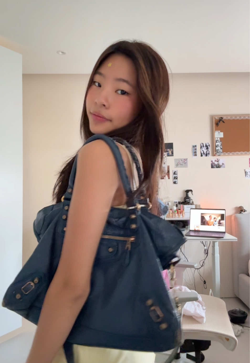 @blissfulpr1ncess