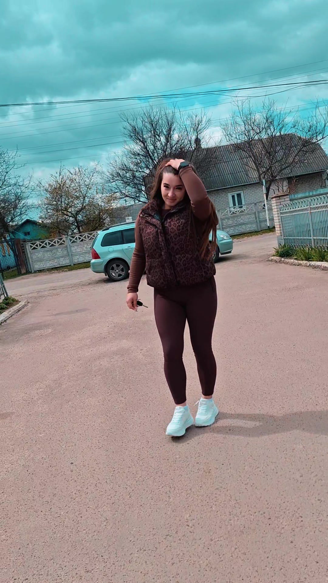 @Анжела😉