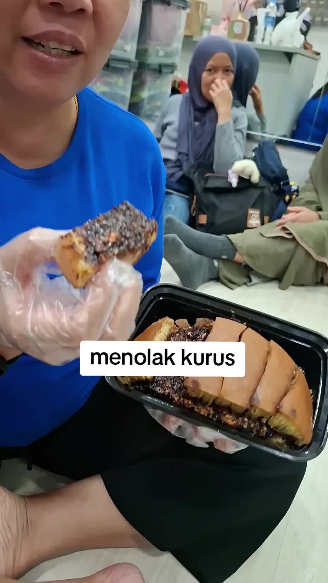 @Miss Yuni