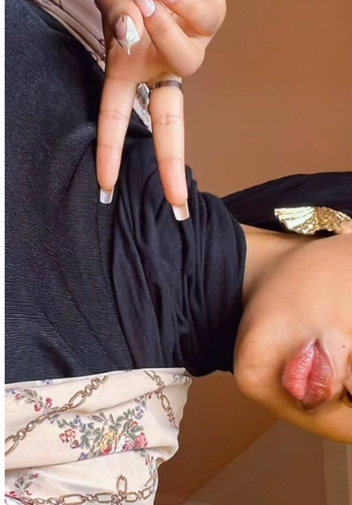 @linaOmar