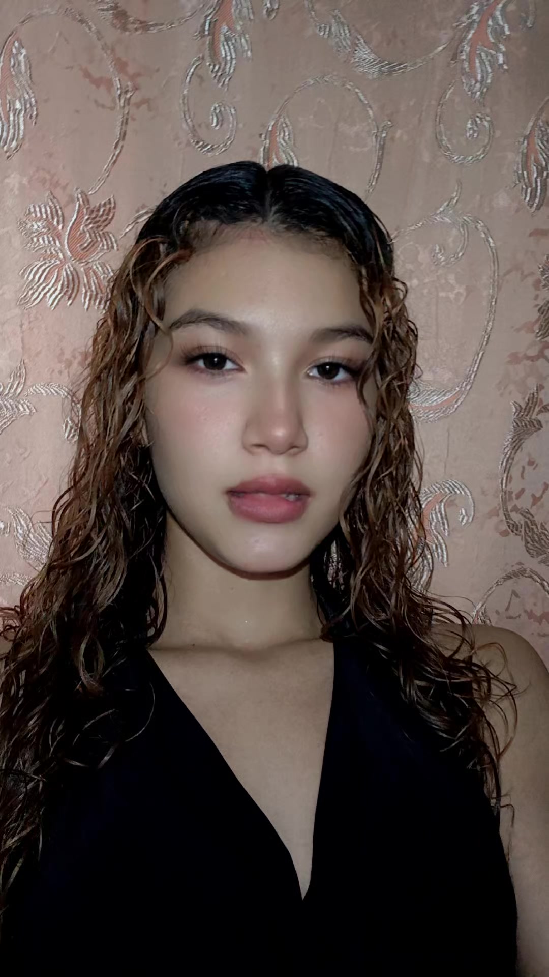 @️