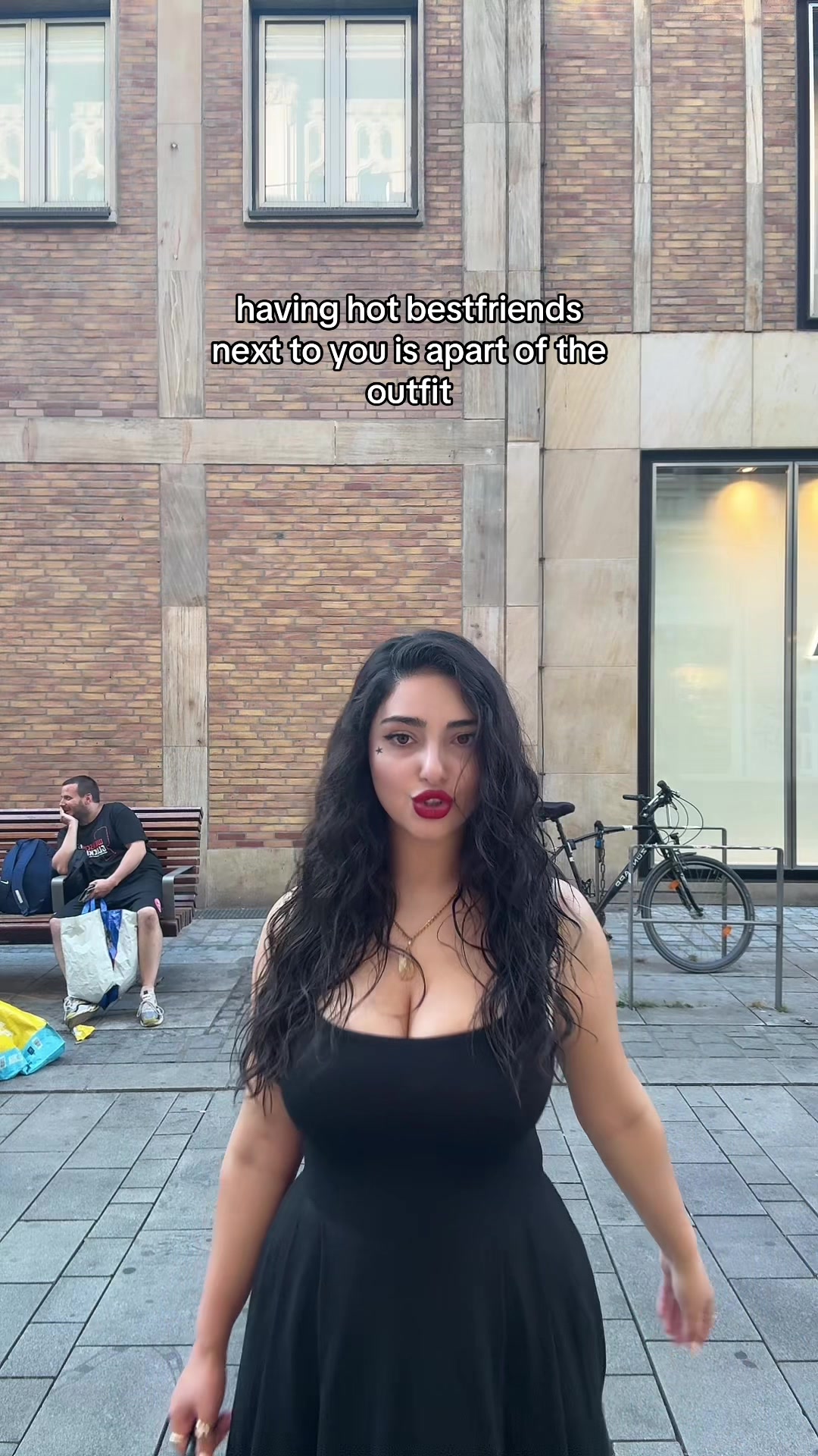 @Nini