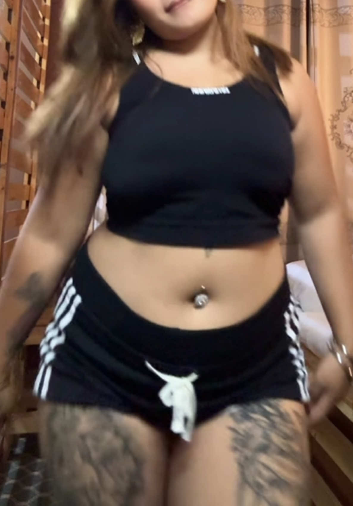@🥵Darling-Reezhuu☘️🫵🏻