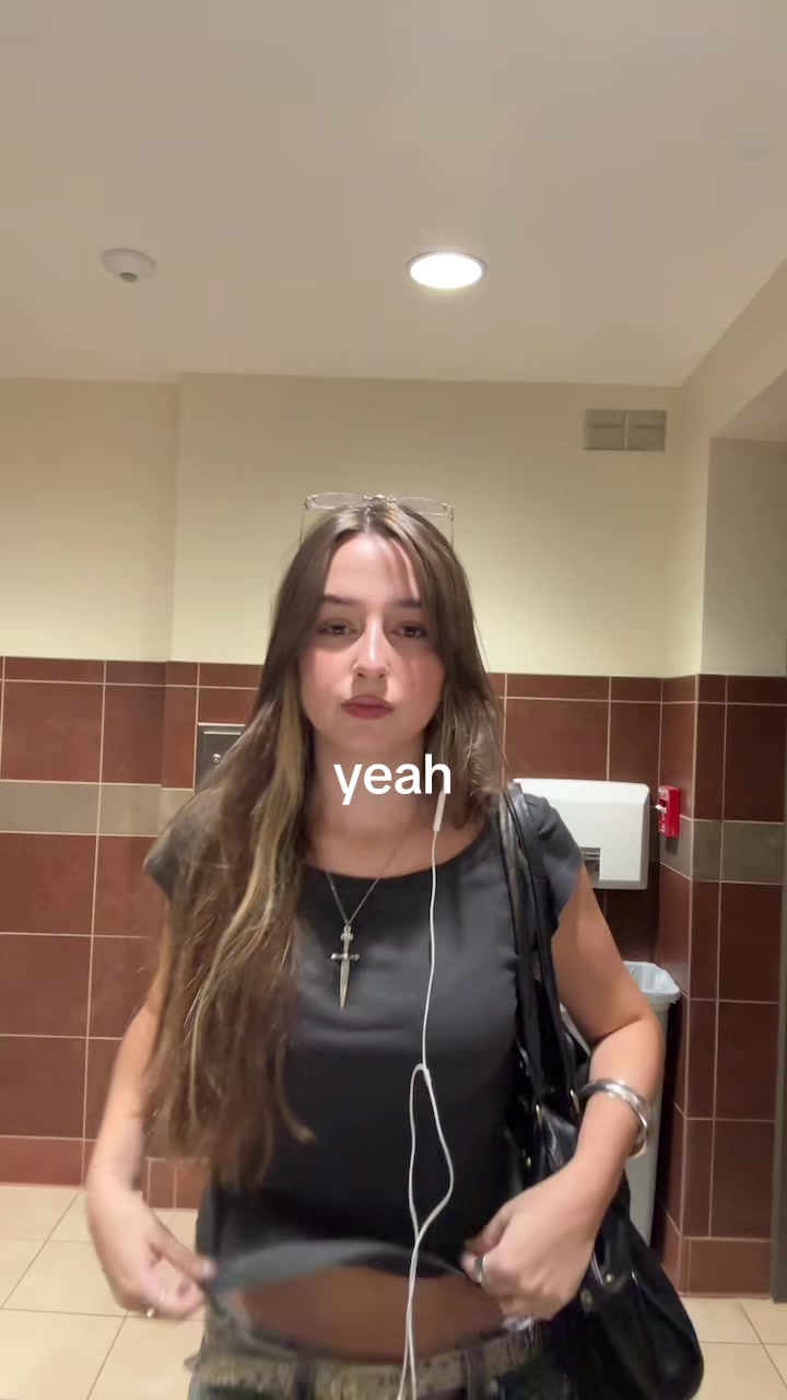 @phoebe