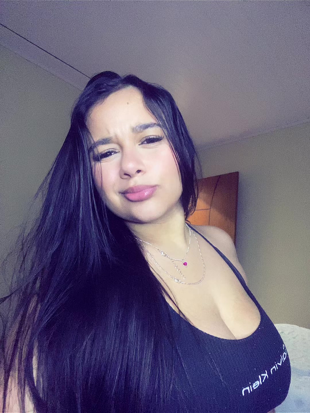 @Djulia_custodio