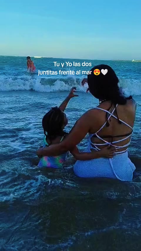 @Vale🤍🖤&bull;Te sigue