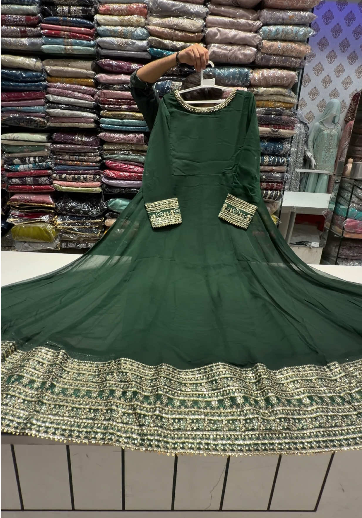 @Khushbu Collection