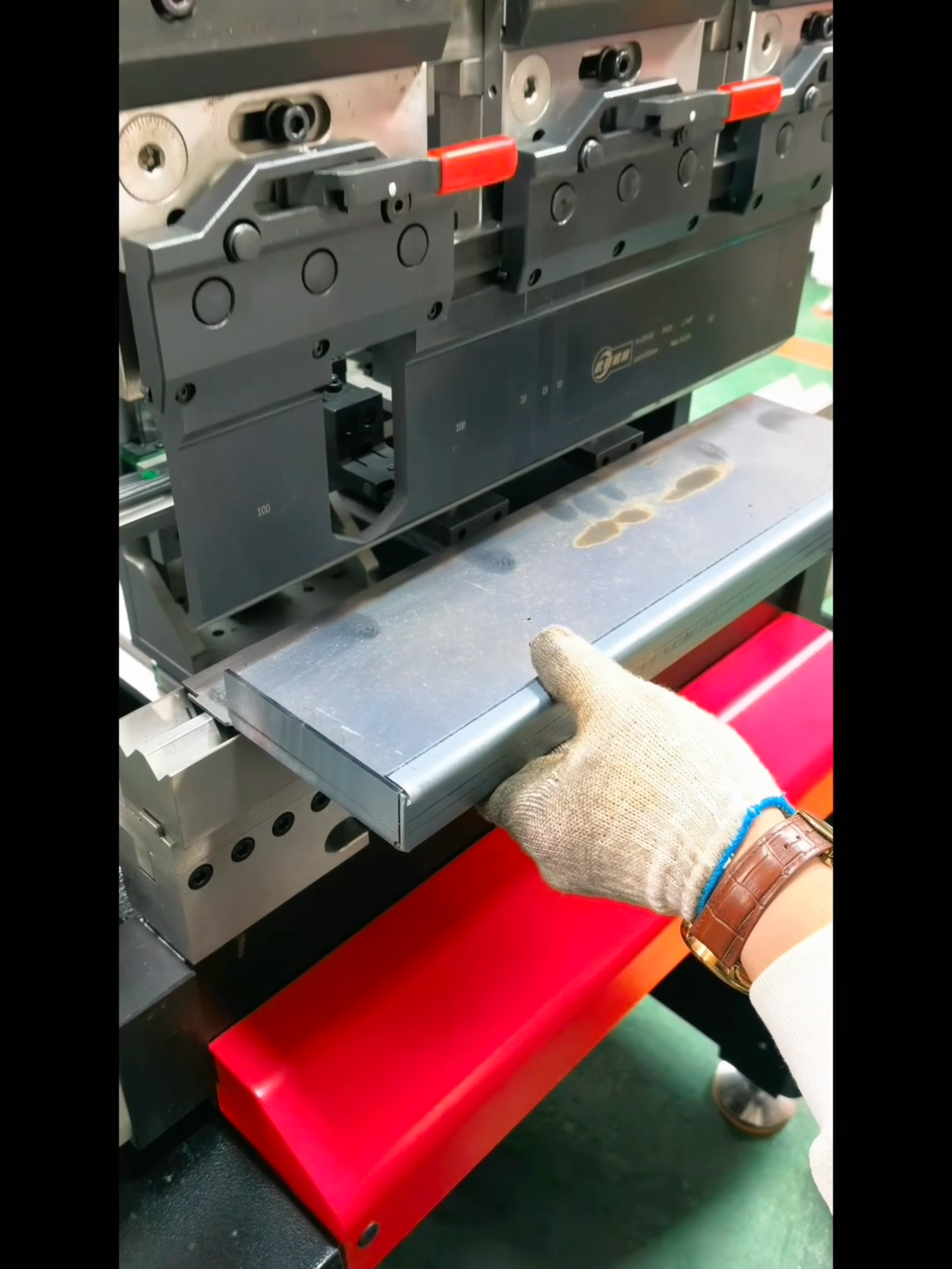 @HOGI CNC Machine